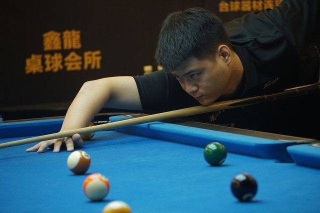 他在激励下 他在激励下