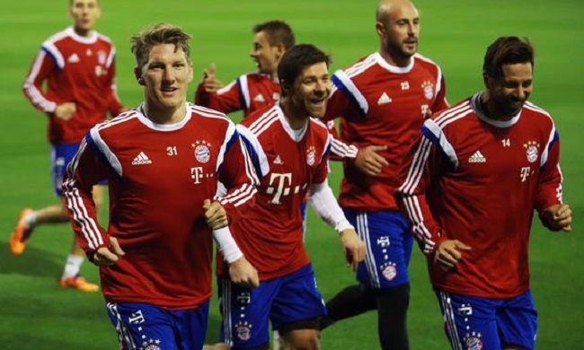 通过内部培 通过内部培