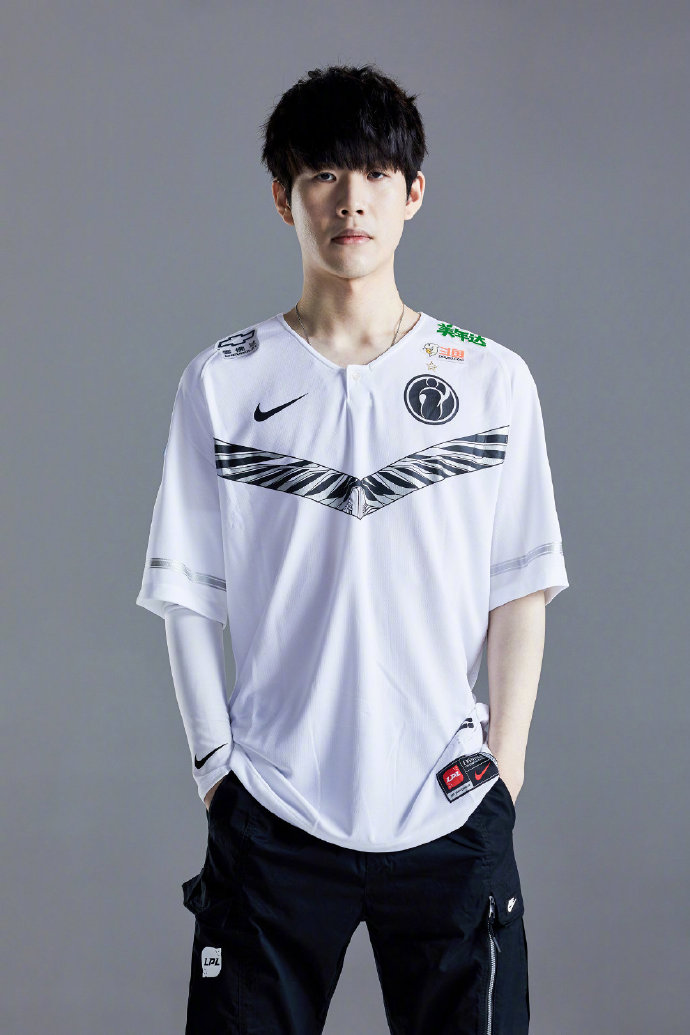 决更是吸引 决更是吸引