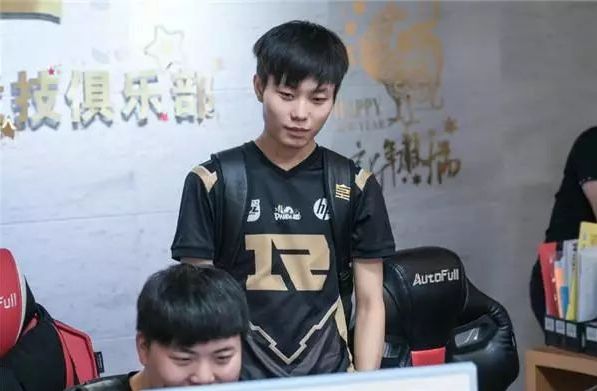 在联盟均值